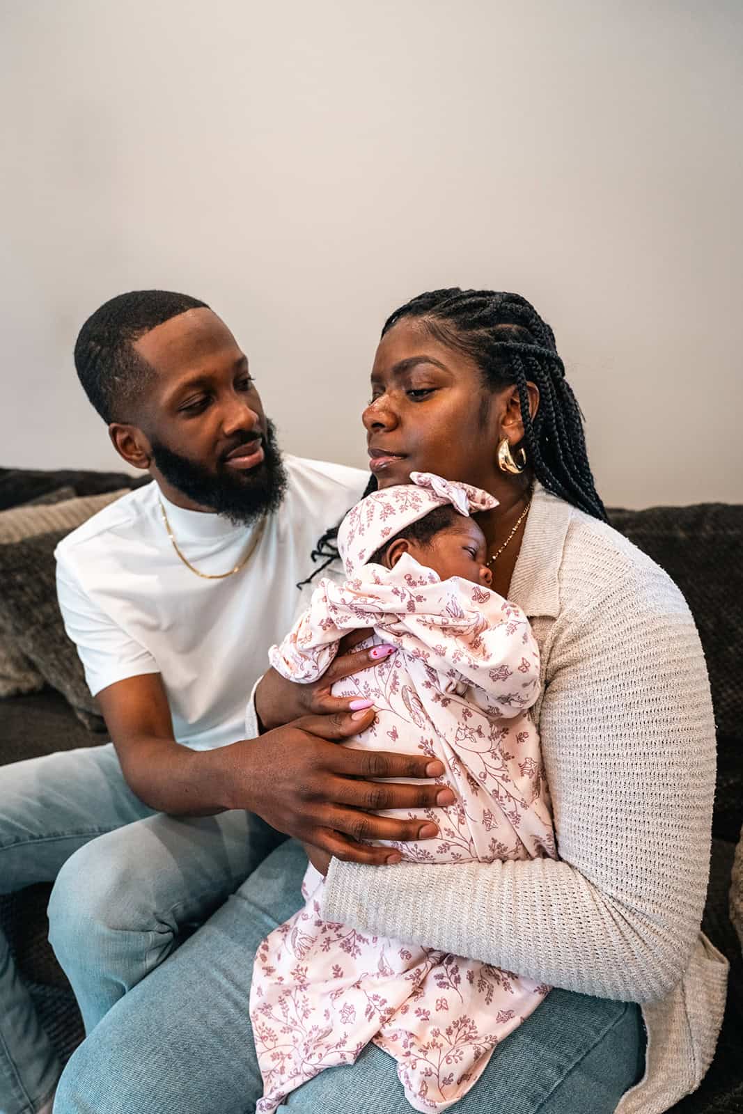 Intimate newborn family session capturing tender moments in Murfreesboro, TN